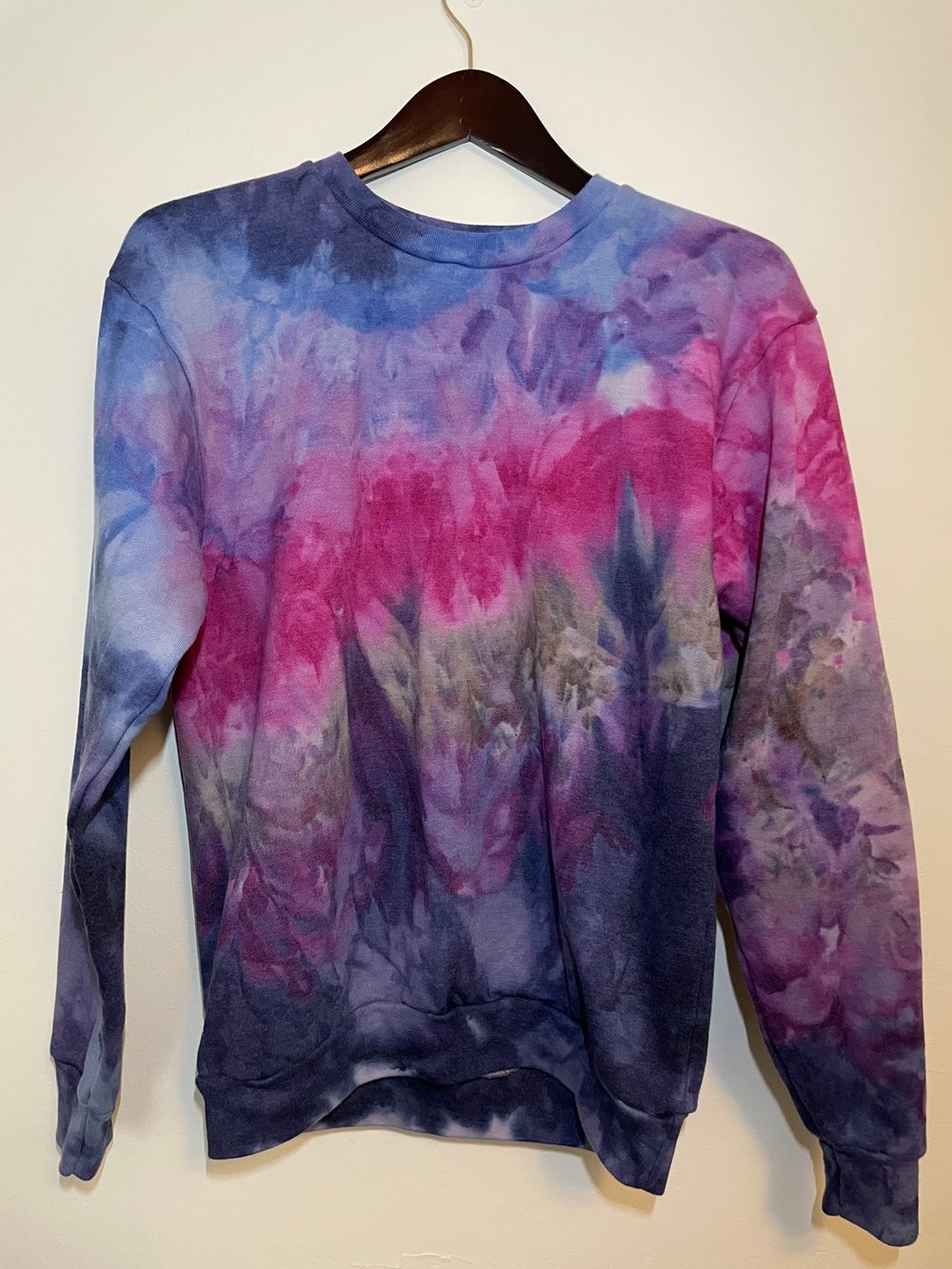 Tie-Dye Sweatshirt #4 - Medium