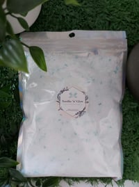 Image 2 of Relaxing Bath Salts