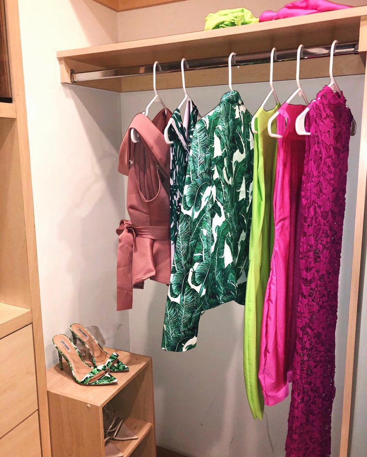 Image of PALM PRINT BLAZER & SHORT SET (MEDIUM)