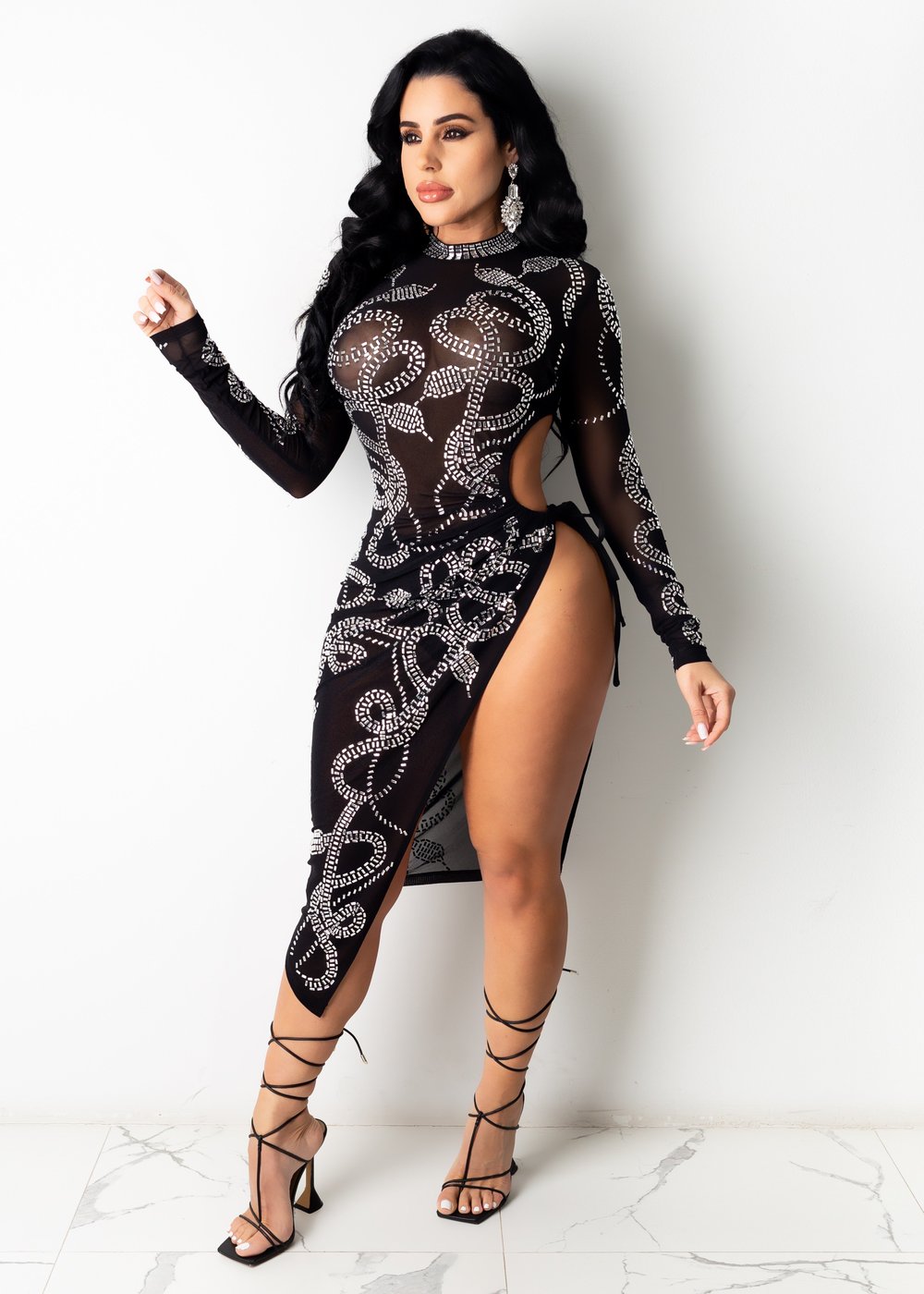 Image of I Come To Shine MIDI Dress