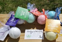 Healing chakra bath bombs 