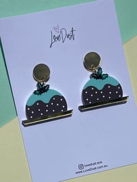 Image 2 of Plum Puddings in mint pastel 