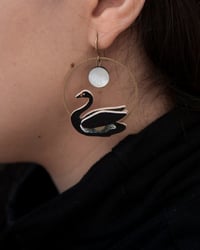 Image 4 of PENDIENTES YIN YANG