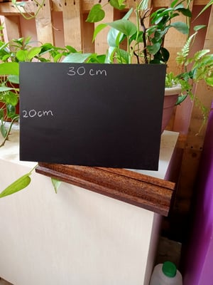 Table Chalkboard in a solid base