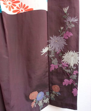 Image of Silkekimono - hvid med mønster og brokade kant