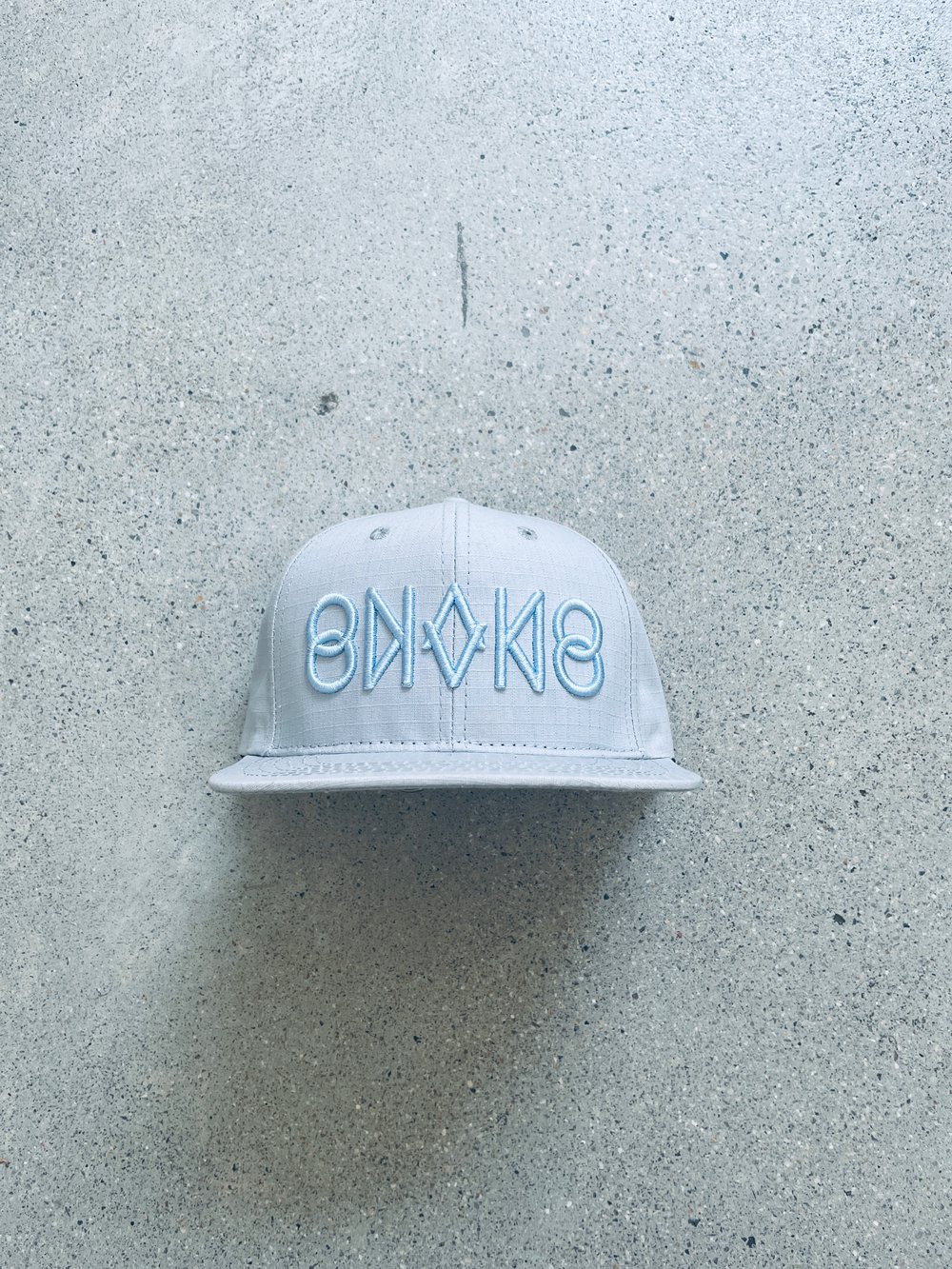 Image of MIRROR LOGO HAT 