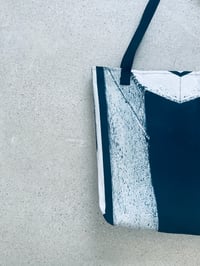 Image 2 of STAG TOTE