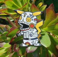Pikachu Calavera Enamel Pin