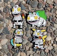 Pokémon Calaveras Enamel Pin Set of 4