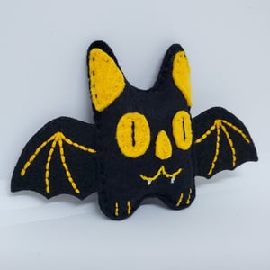 Teeny Black & Yellow Bat