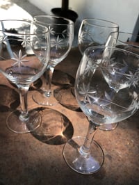 Image 1 of Verre à pied Étoile 