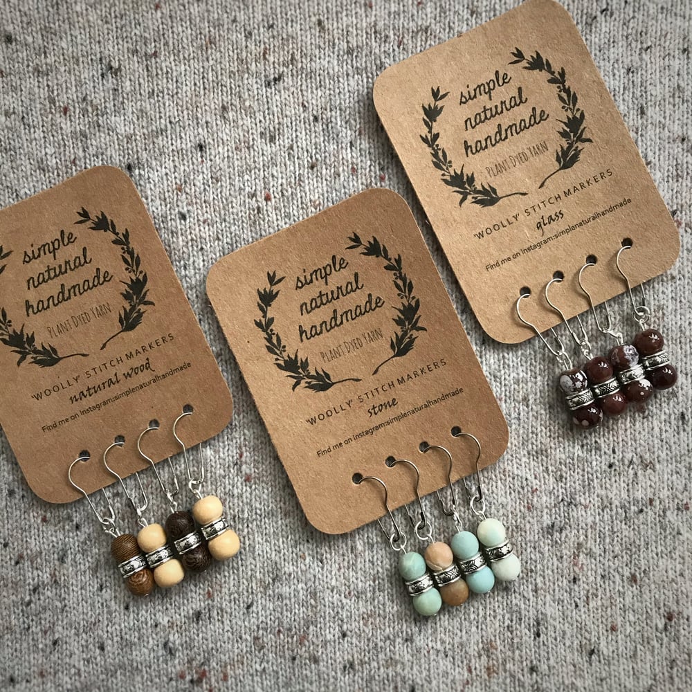 Image of ‘Woolly ball’ stitch markers