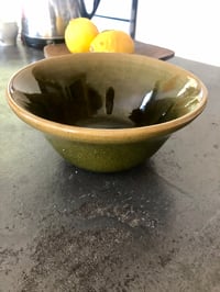 Image 1 of Grand bol vernis vert 
