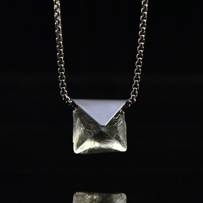 GROUNDING FORCE #2 necklace //  Green Fluorite crystal