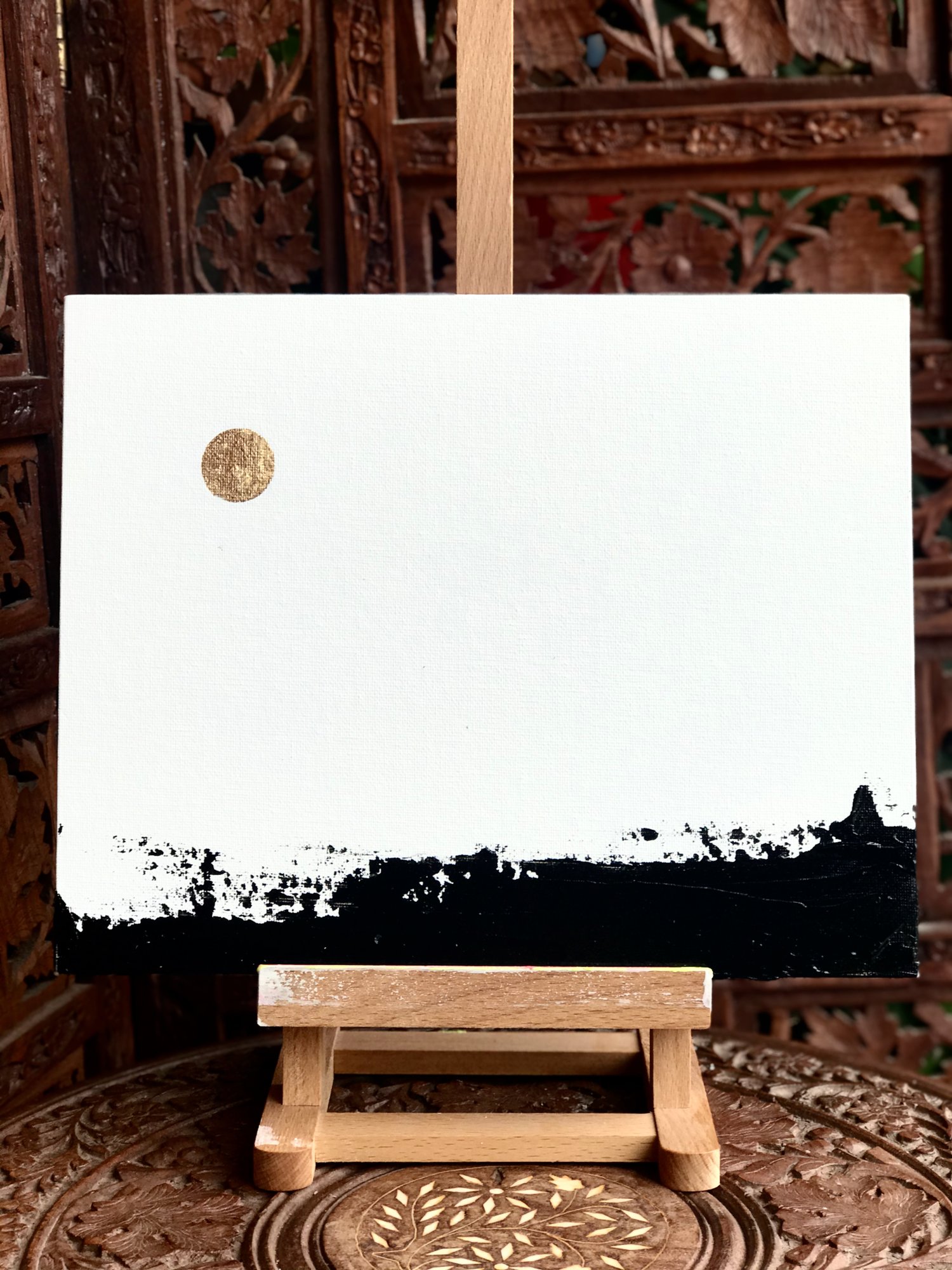 I promised to show what I think about minimalism - acrylic on canvas board 24x30cm with gold