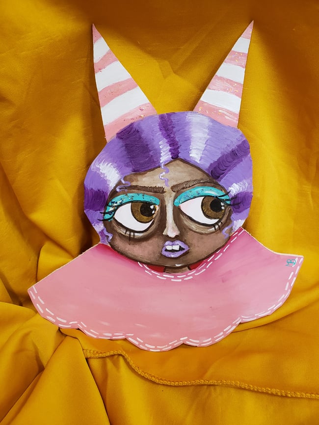 Circus floating head