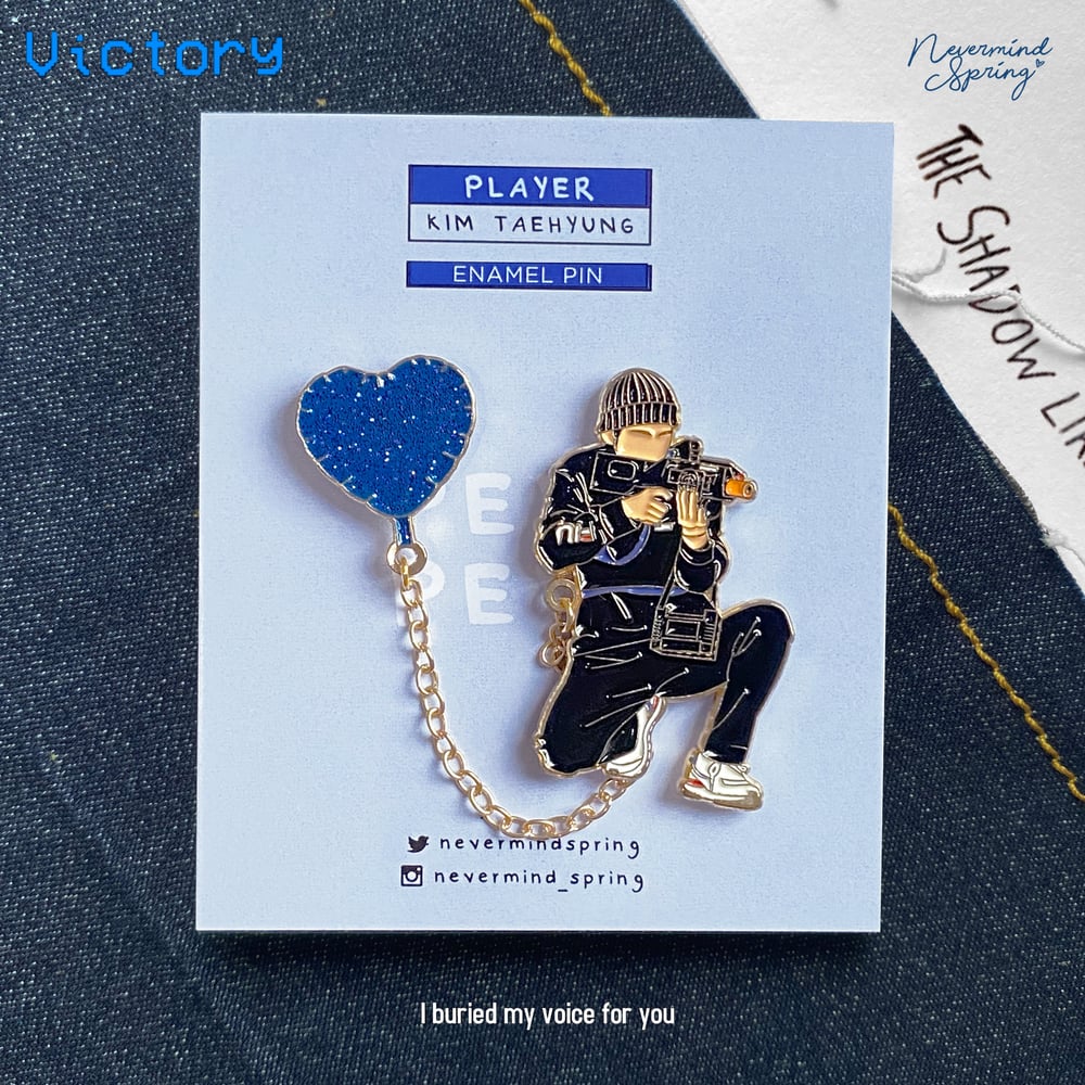 [INDIVIDUAL] Pew Pew (Vocal Line) Enamel Pin 💙