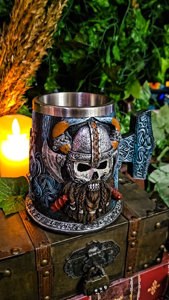 ๐The Armored Kingdom Skullhelm Norse Mug ๐ช๐๐บ