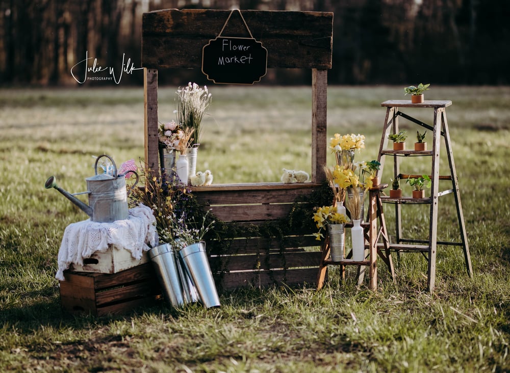 Image of Rustic Flower Stand Mini Sessions