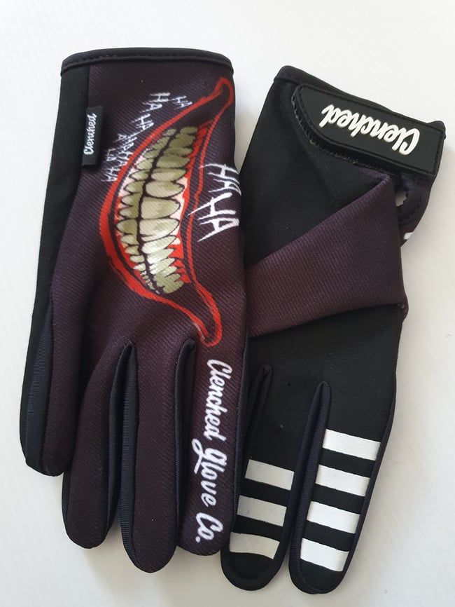 Joker Smiler Glove