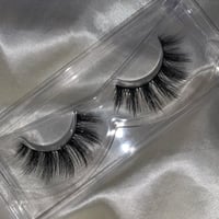 lashes in style "Miami" 