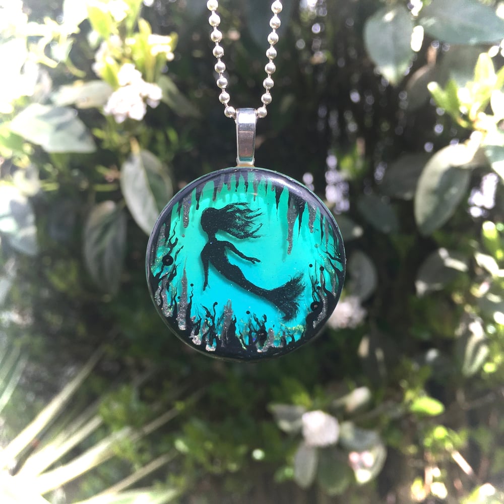 Enchanted Mermaid Resin Pendent *ON SALE WAS £45 NOW £17*