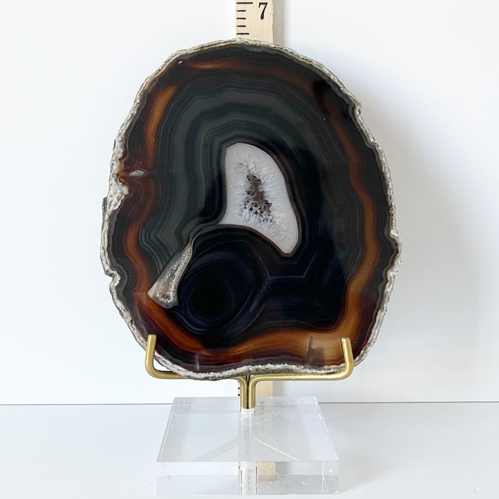 Image of Agate Slice no.20 + Lucite and Brass Stand