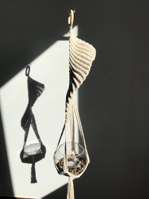 Image of Maori plant hanger