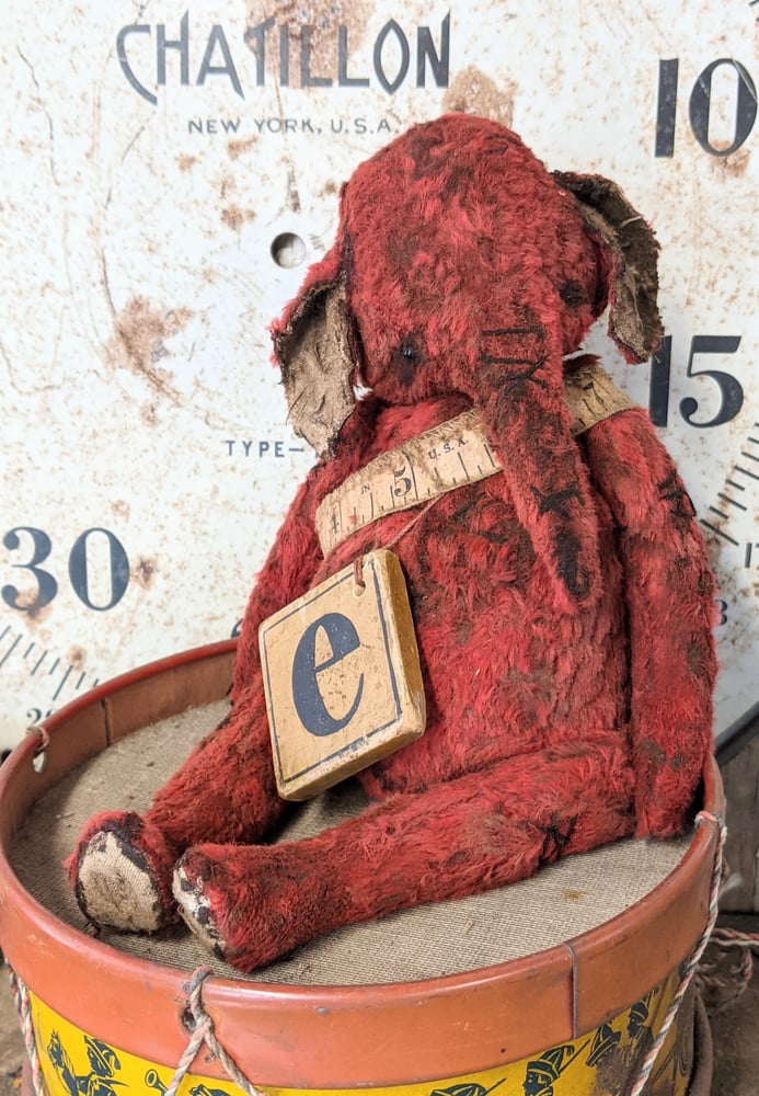 Image of 'e' is for ellyfont - 9" Old Worn Fat Red Elephant w antique toy block by Whendi's Bears