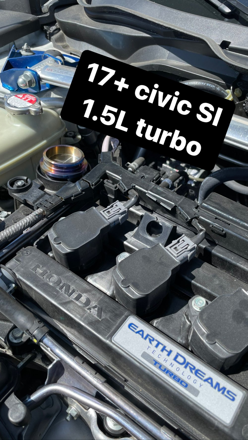 FK8 Civic Type R  and Civic 10th gen SI Titanium oil cap