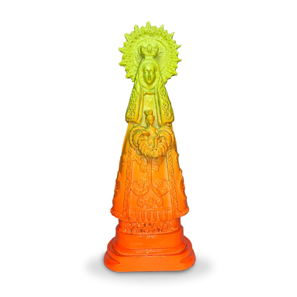 Image of Virgen de Malasaña amarillo y naranja