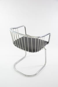 Image 2 of Chaise chromée 70'