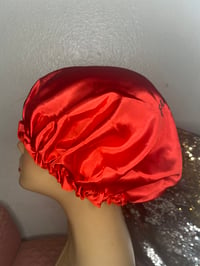 Image 1 of Silk bonnets 