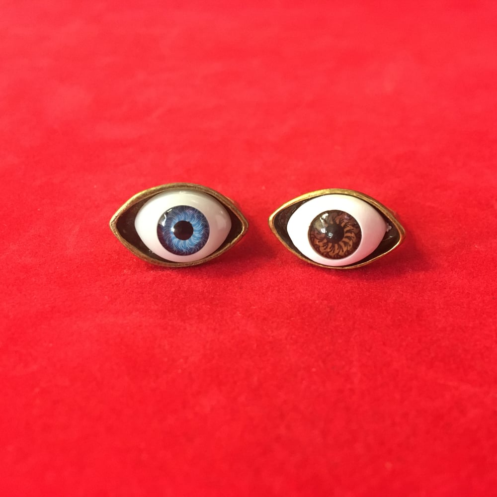 Doll Eye Ring