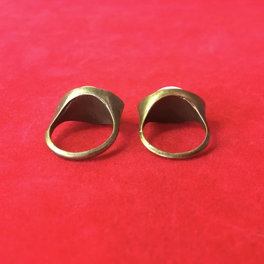 Doll Eye Ring