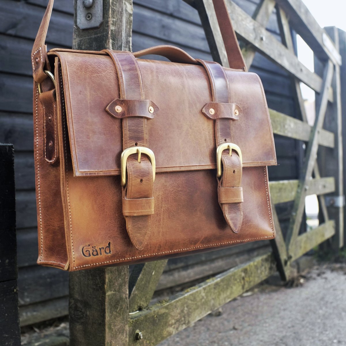 Image of Gärd Connell Messenger Bag