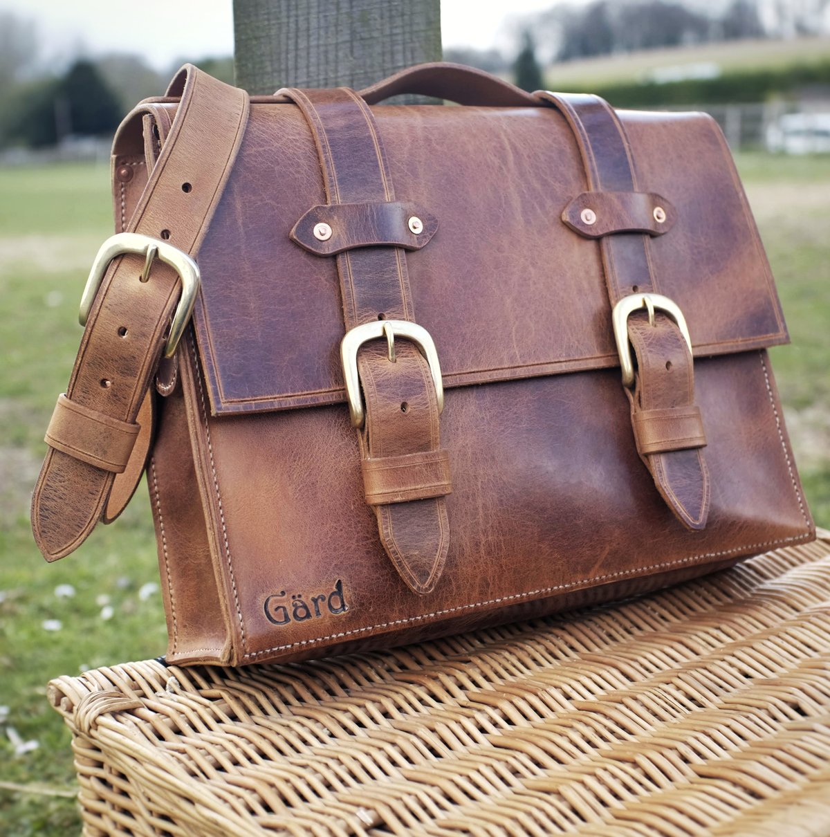 Image of Gärd Connell Messenger Bag