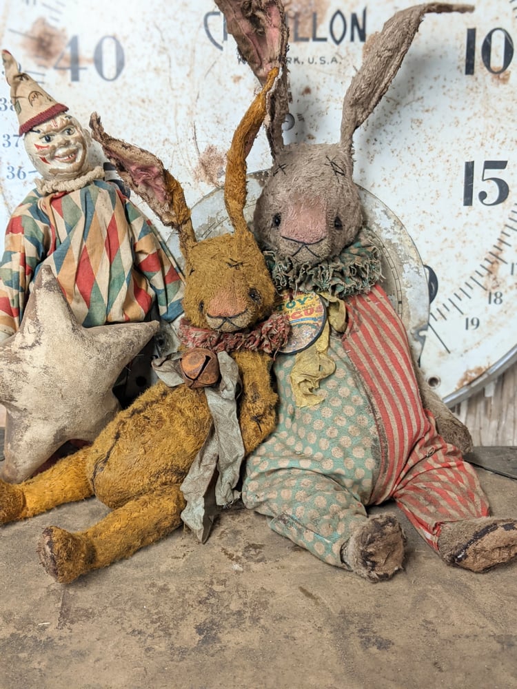 Image of 11" Old ToY frumpy Primitive Rabbit by Whendi's Bears