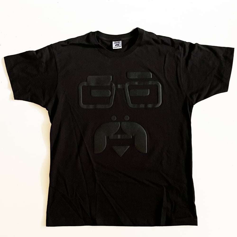 Black T-shirt