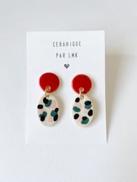 Paire de boucles d’oreilles céramique TOTEM OVALA LÉOP PM rouge / canard / rose / noir