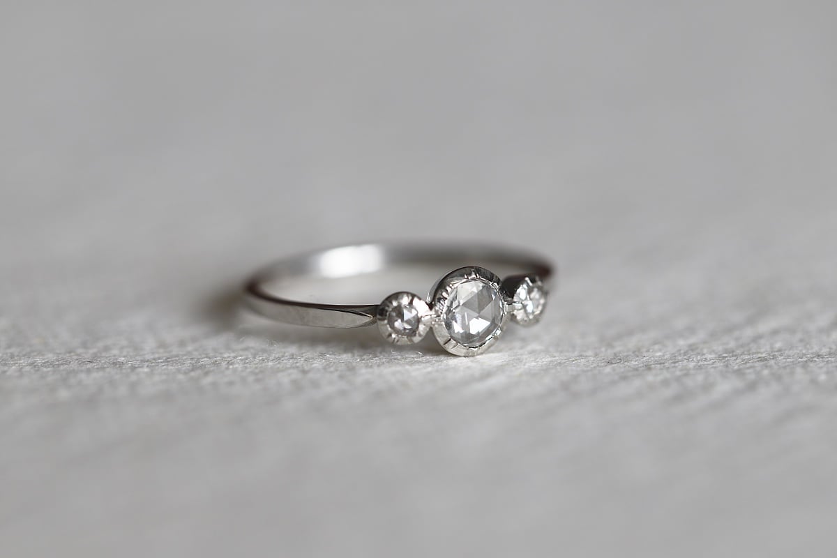 Image of Platinum 4.0mm rose-cut diamond trilogy ring (IOW177)