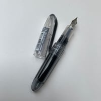 Image 1 of Pilot Petit1 Tiny Fountain Pen from Japan + 3 spare cartridges