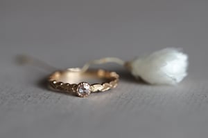 Image of 3.0mm rose-cut diamond, laurel leaf ring (IOW180)