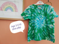 Image 3 of Children's reverse dyed green Tshirt age 3-12