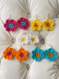 Image 1 of Groovy Flower Dangle Earrings 