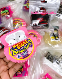 Image 2 of Hubba Bubba! 