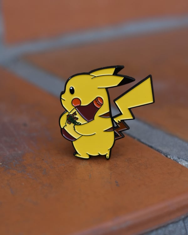 Image of XL Valentina Pin