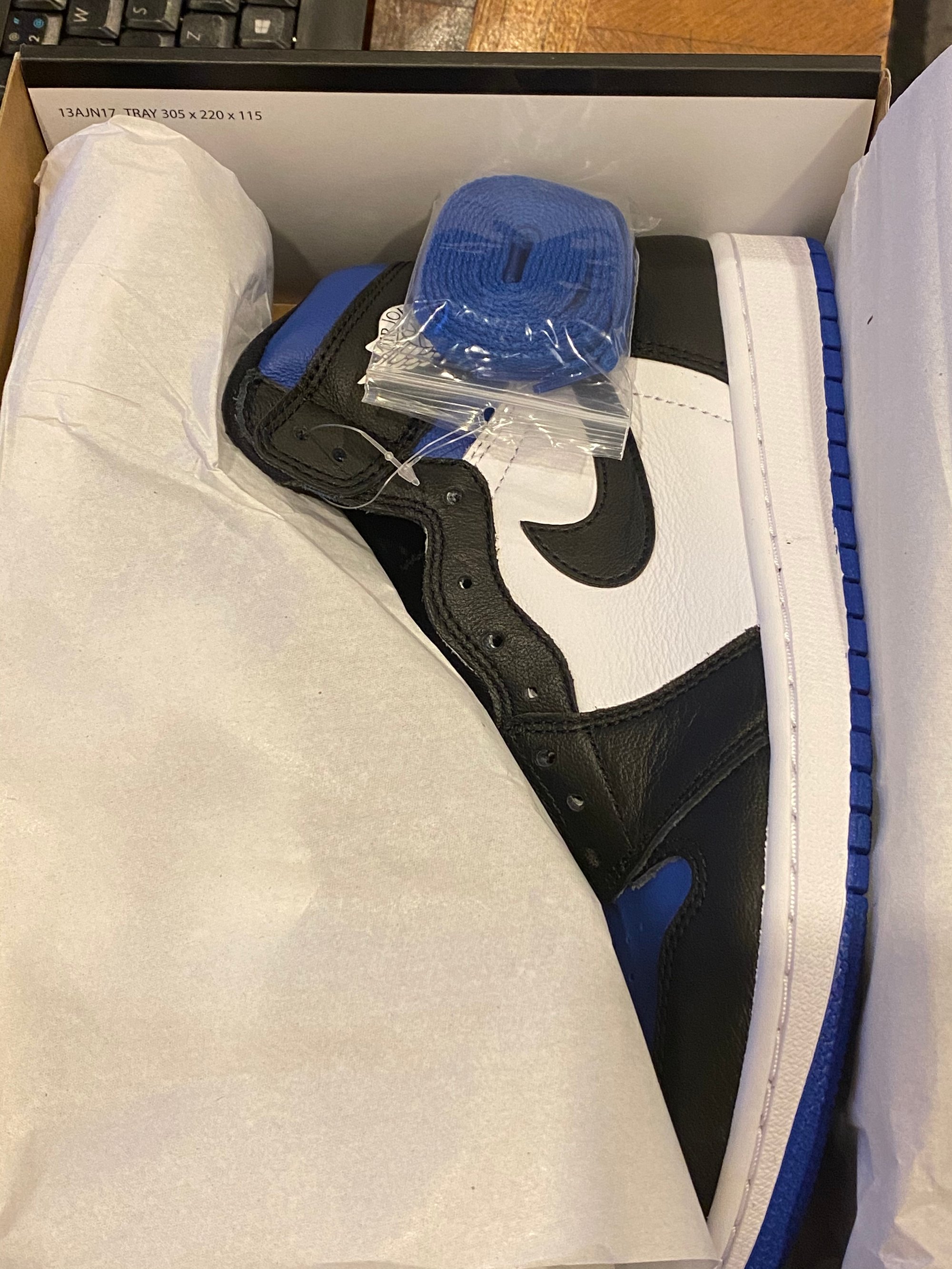 ihustlekicks Air Jordan 1 Royal Toe