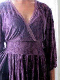 Image 2 of photography lace dress Melanie - size M - dark purple | photo props