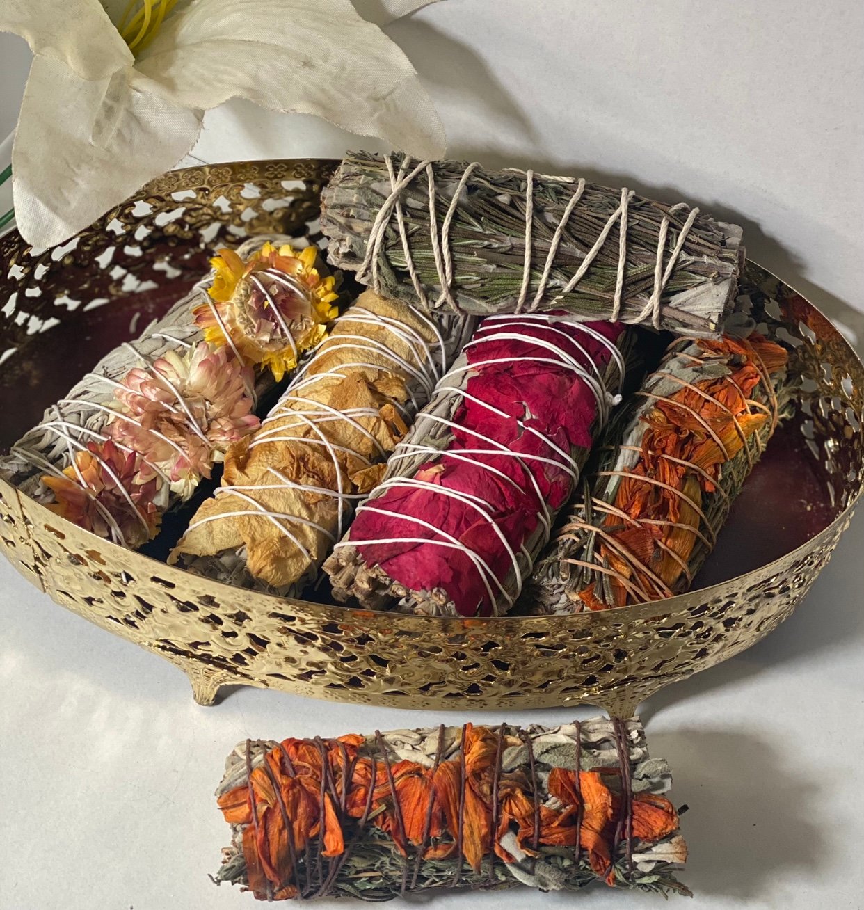 Image of Herbs & White Sage